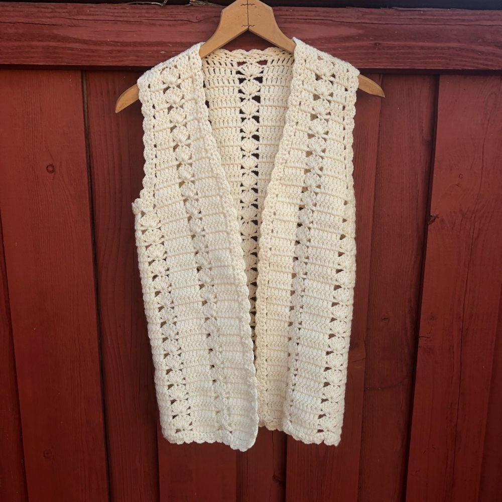Vintage 60s 70s Crochet Knit Sweater XS Small